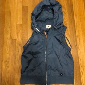 Sperry nylon vest